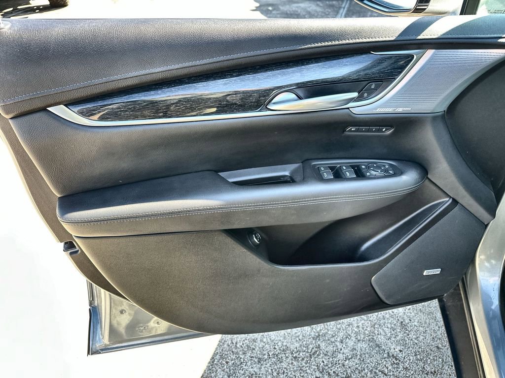 Used 2023 Cadillac XT5 Premium Luxury image 21
