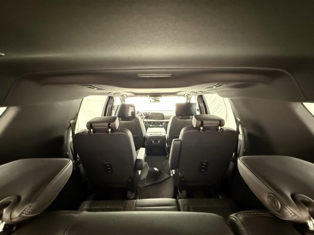 New 2025 Chevrolet Suburban RST w/ RST Capability Package image 32