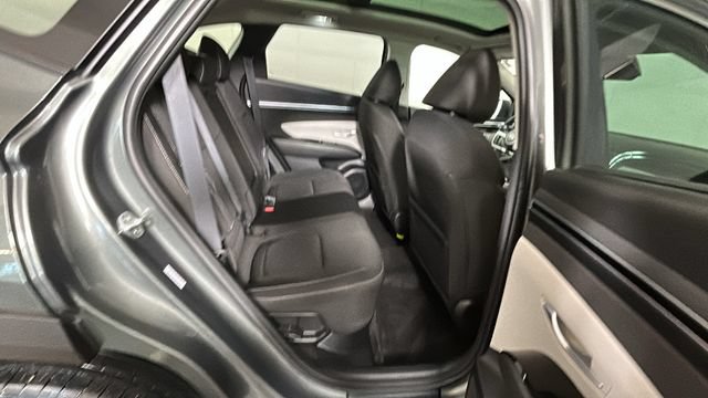 Used 2022 Hyundai Tucson SEL AWD/4WD image 28
