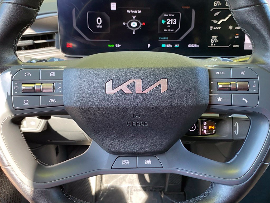 Used 2024 Kia EV9 Wind AWD/4WD image 12