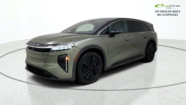 Used 2026 Lucid Gravity Grand Touring AWD/4WD image 3