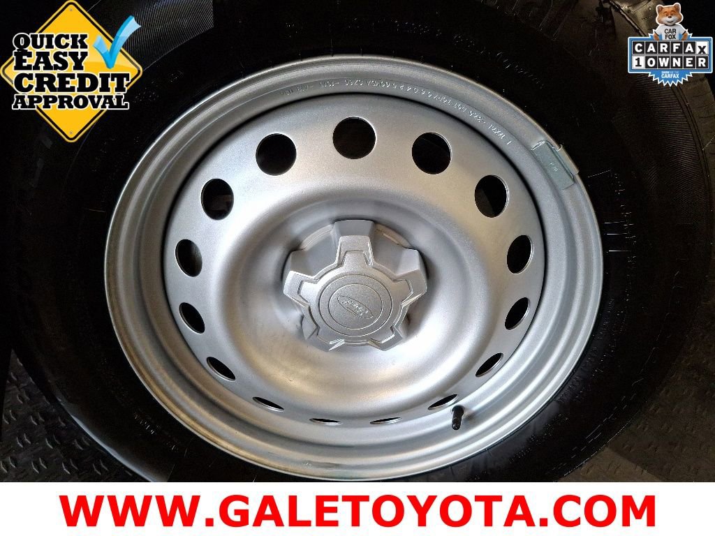 Used 2025 Ford Maverick XL w/ Equipment Group 102A AWD/4WD image 4