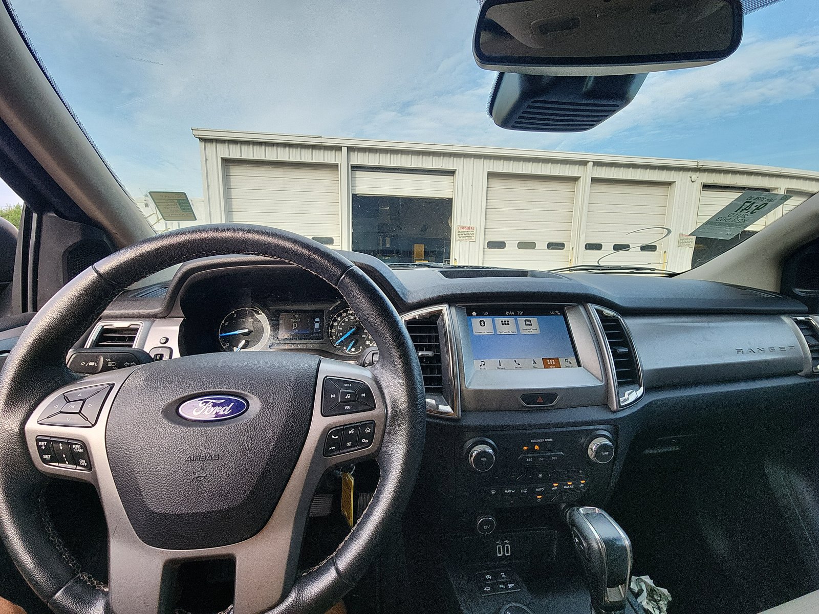 Used 2019 Ford Ranger XLT w/ Equipment Group 302A Luxury AWD/4WD image 17