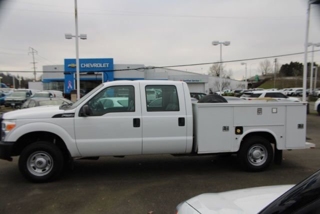 Used 2012 Ford F250 XL w/ Skid Plate Pkg image 4