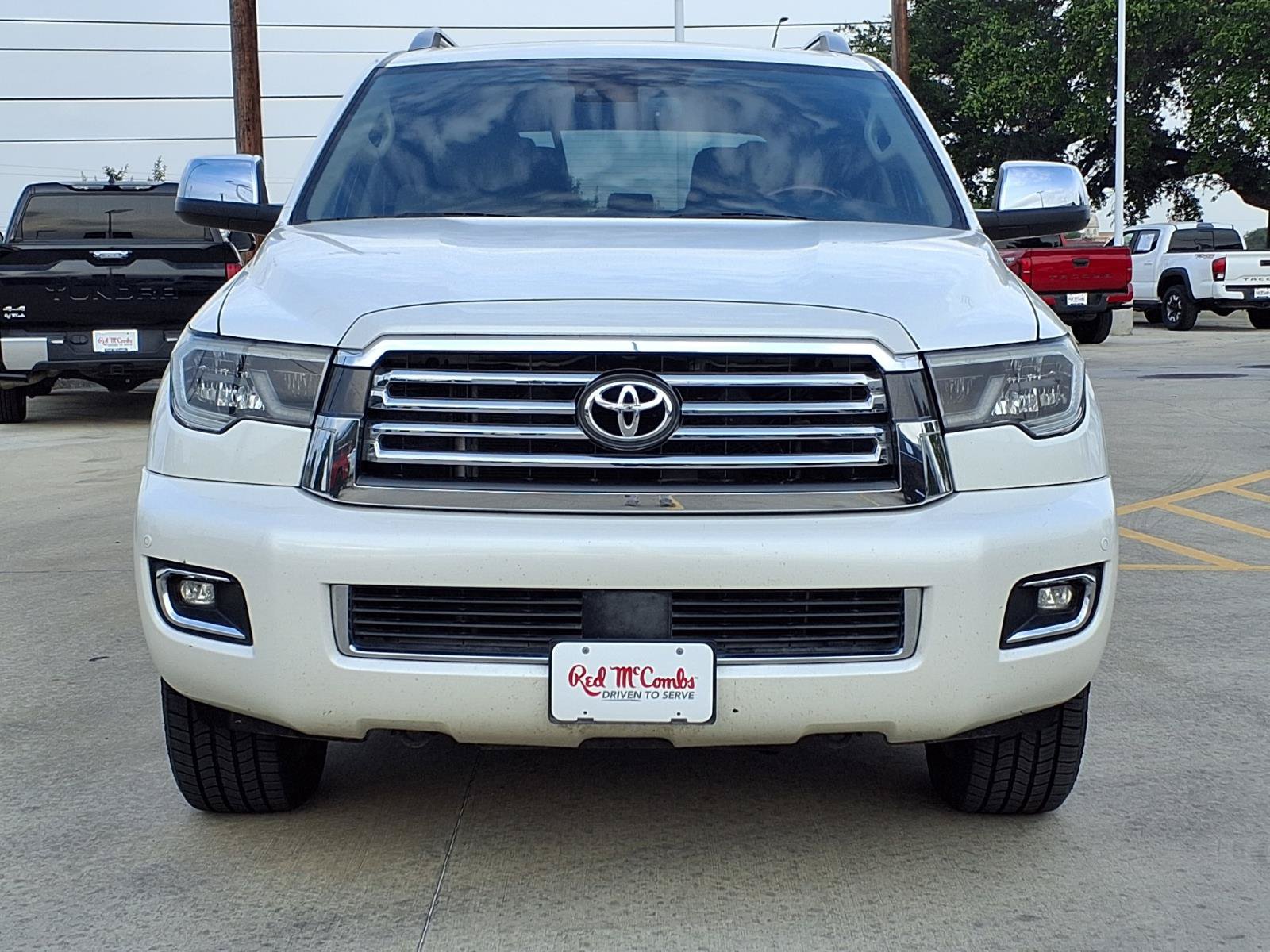 Used 2020 Toyota Sequoia Platinum RWD image 2