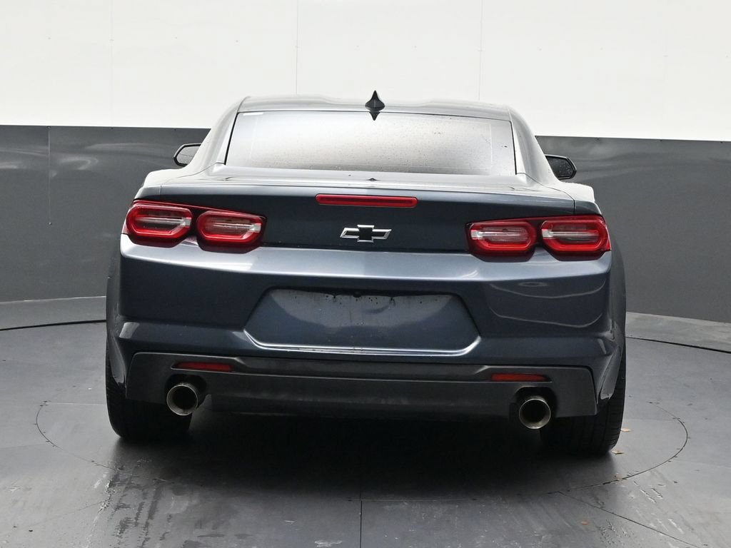 Used 2023 Chevrolet Camaro LT RWD image 4