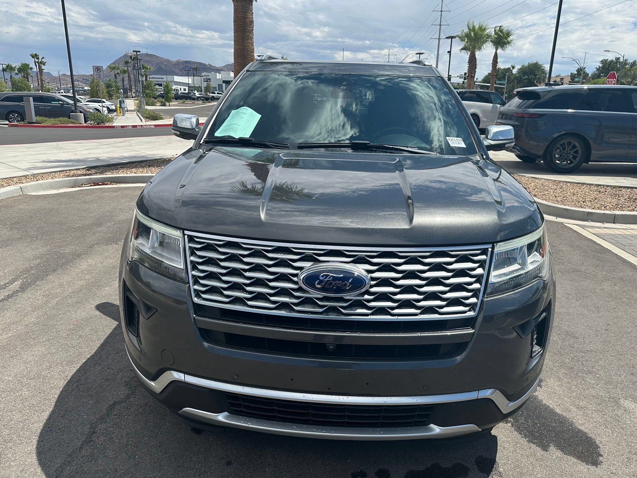 Used 2018 Ford Explorer Platinum AWD/4WD image 8