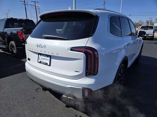 Used 2024 Kia Telluride SX Prestige w/ Towing Package image 5
