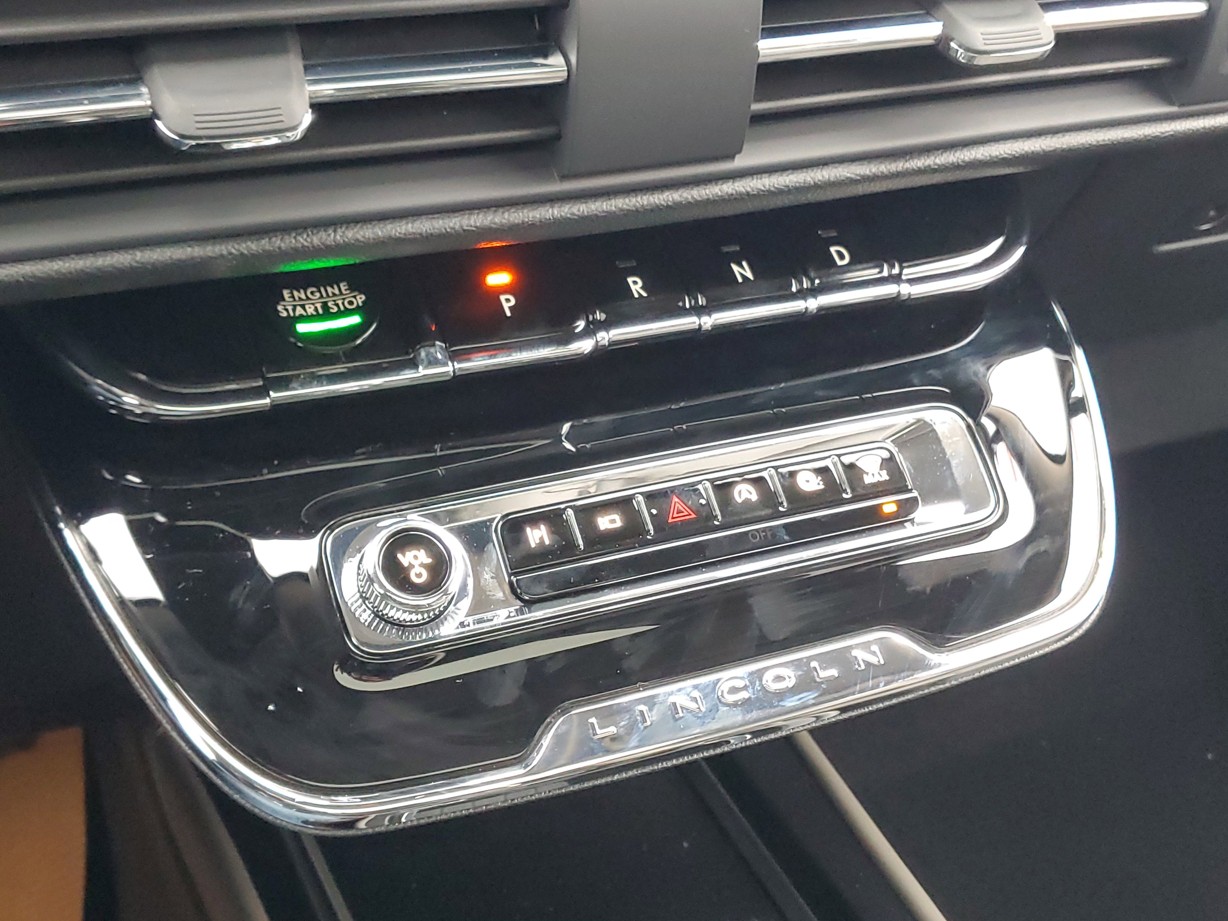 New 2026 Lincoln Corsair Premiere image 22