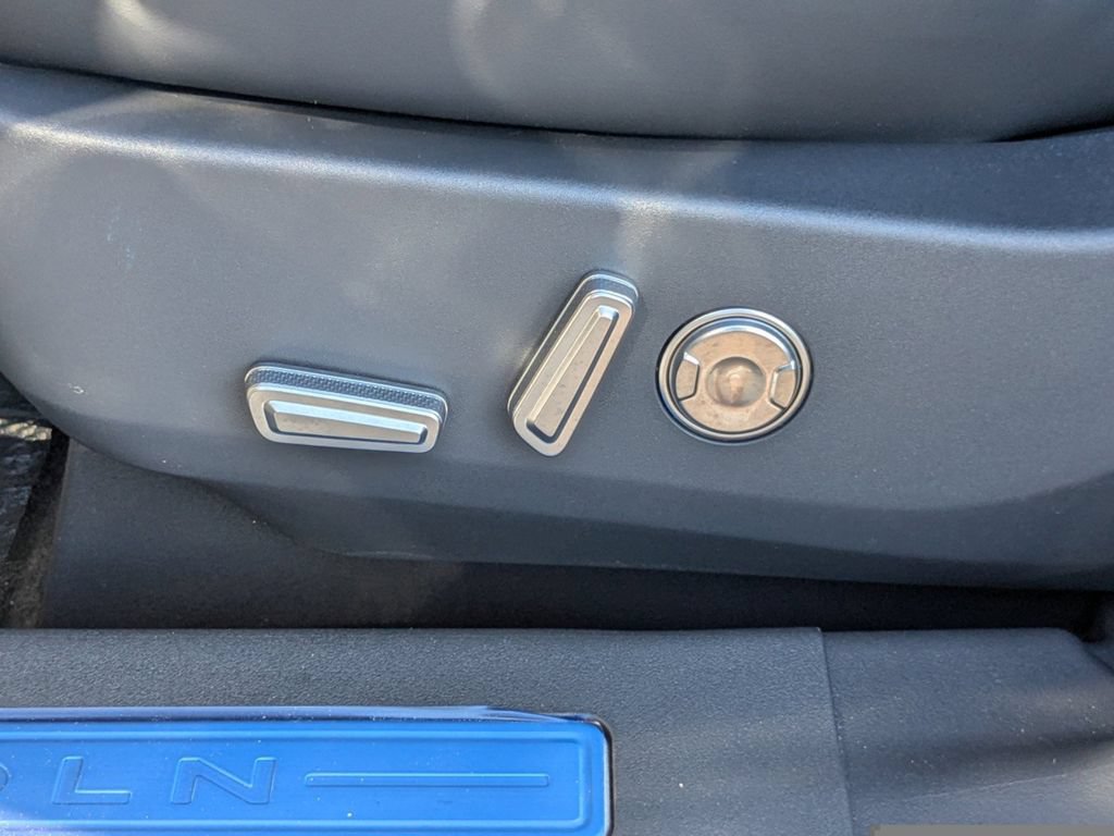 New 2026 Lincoln Nautilus Reserve AWD/4WD image 20