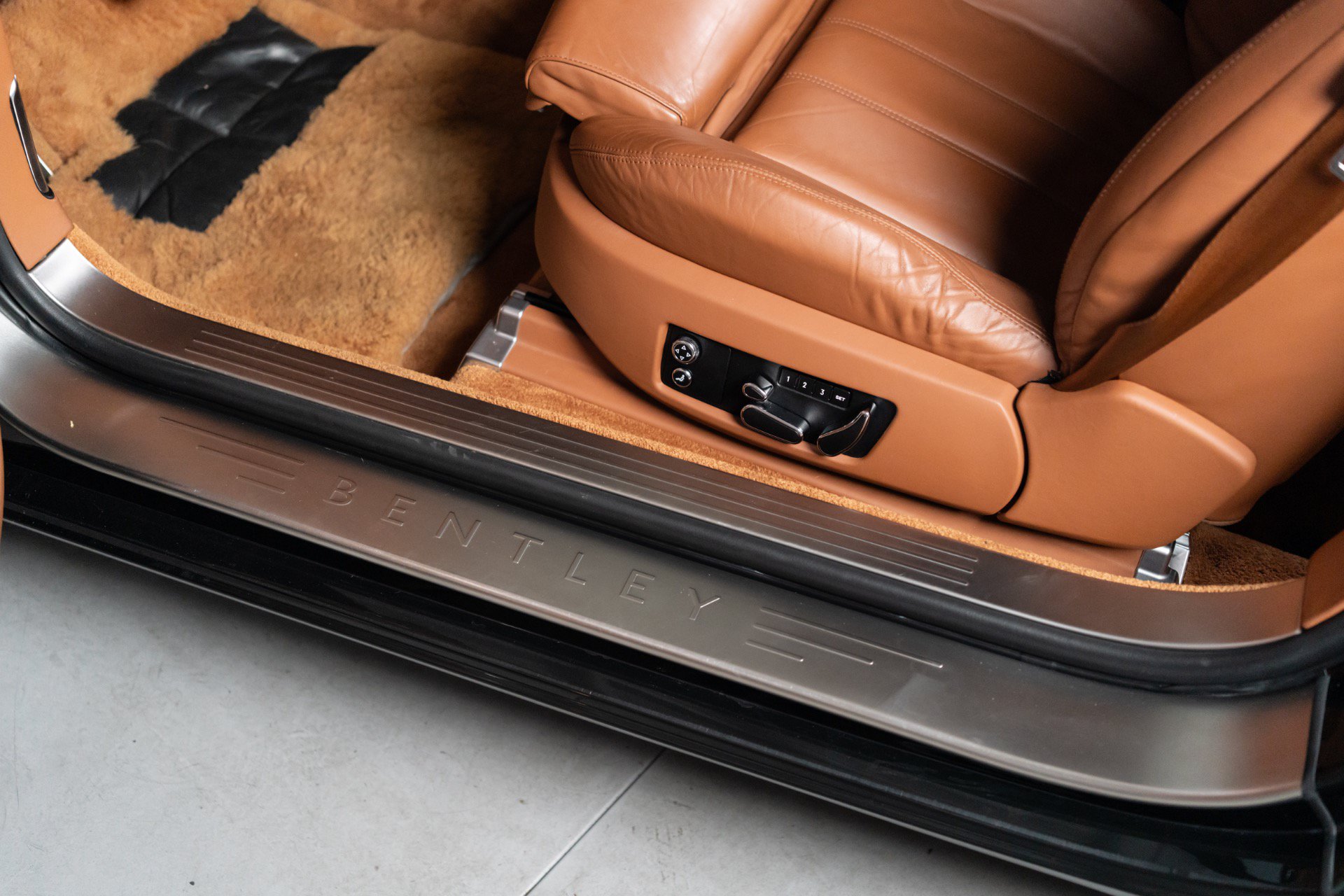 Used 2006 Bentley Continental GT AWD/4WD image 18