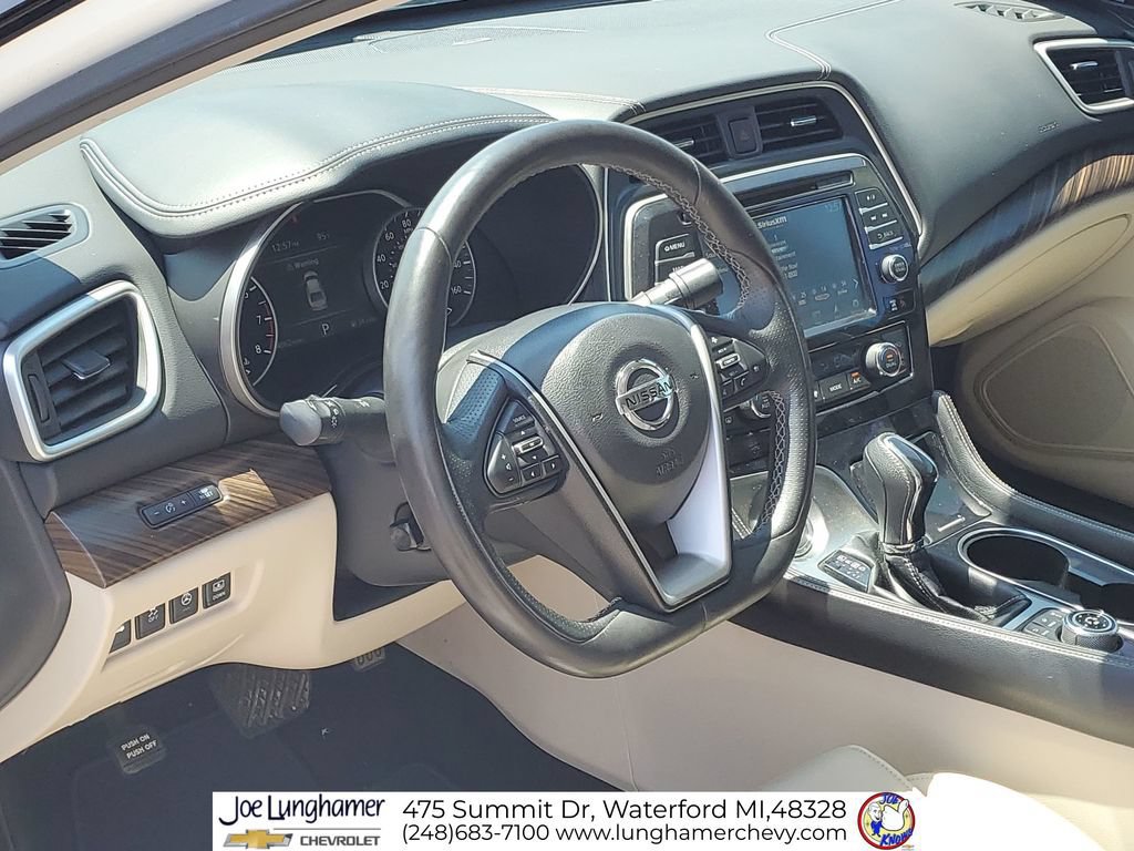 Used 2017 Nissan Maxima Platinum FWD image 12