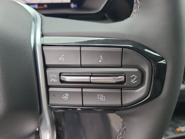 New 2026 Chevrolet Colorado ZR2 w/ Technology Package AWD/4WD image 26