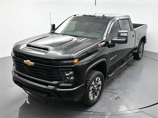 Used 2024 Chevrolet Silverado 2500 Custom w/ Custom Value Package image 19