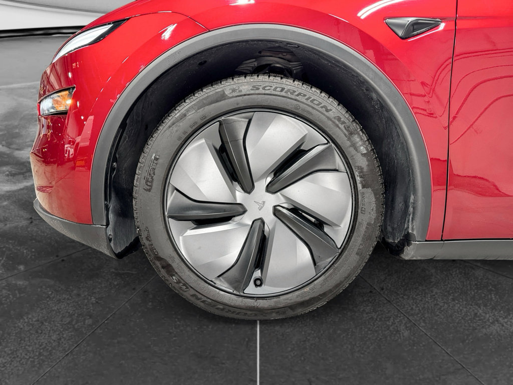 Used 2026 Tesla Model Y Long Range AWD/4WD image 29