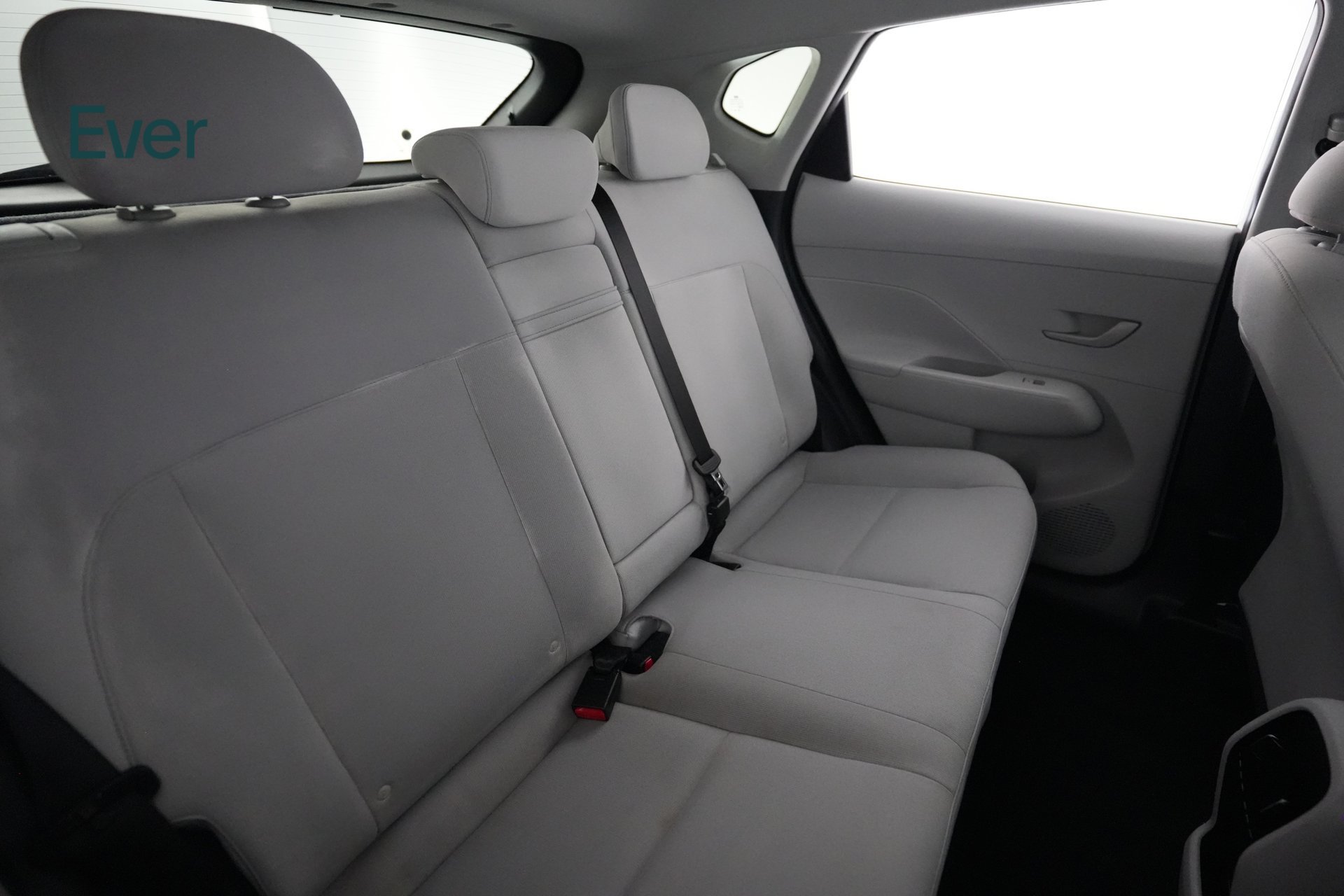Used 2024 Hyundai Kona SEL FWD image 5