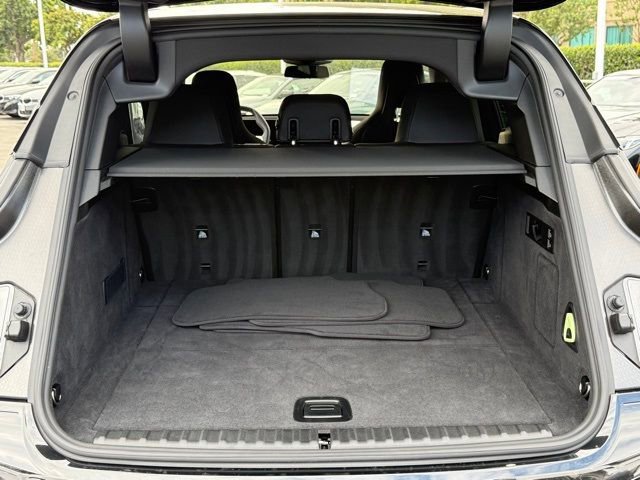 Used 2026 BMW iX xDrive45 image 16