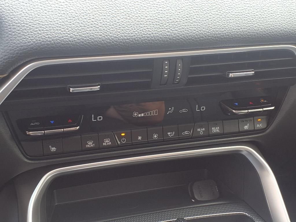 New 2025 MAZDA CX-90 3.3 Turbo w/ Preferred Package image 17