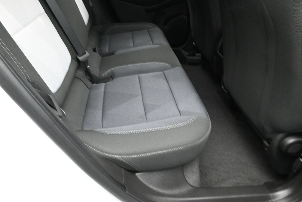 Used 2025 Chevrolet Trax LS FWD image 33