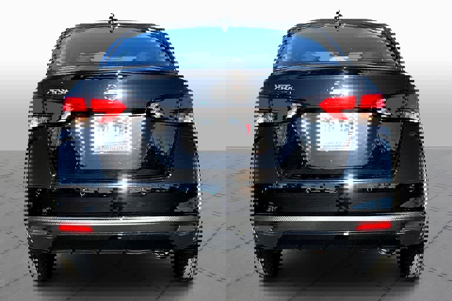 New 2025 Nissan Versa SV w/ Trunk Package image 4