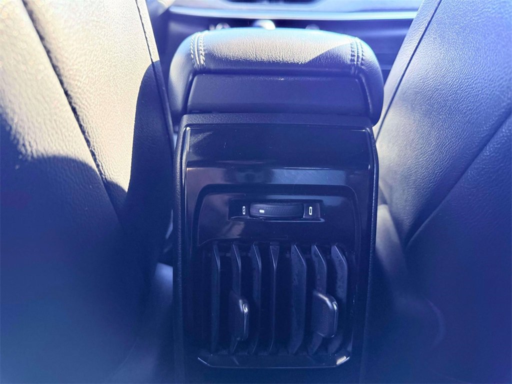 Used 2024 Jeep Compass Latitude image 13