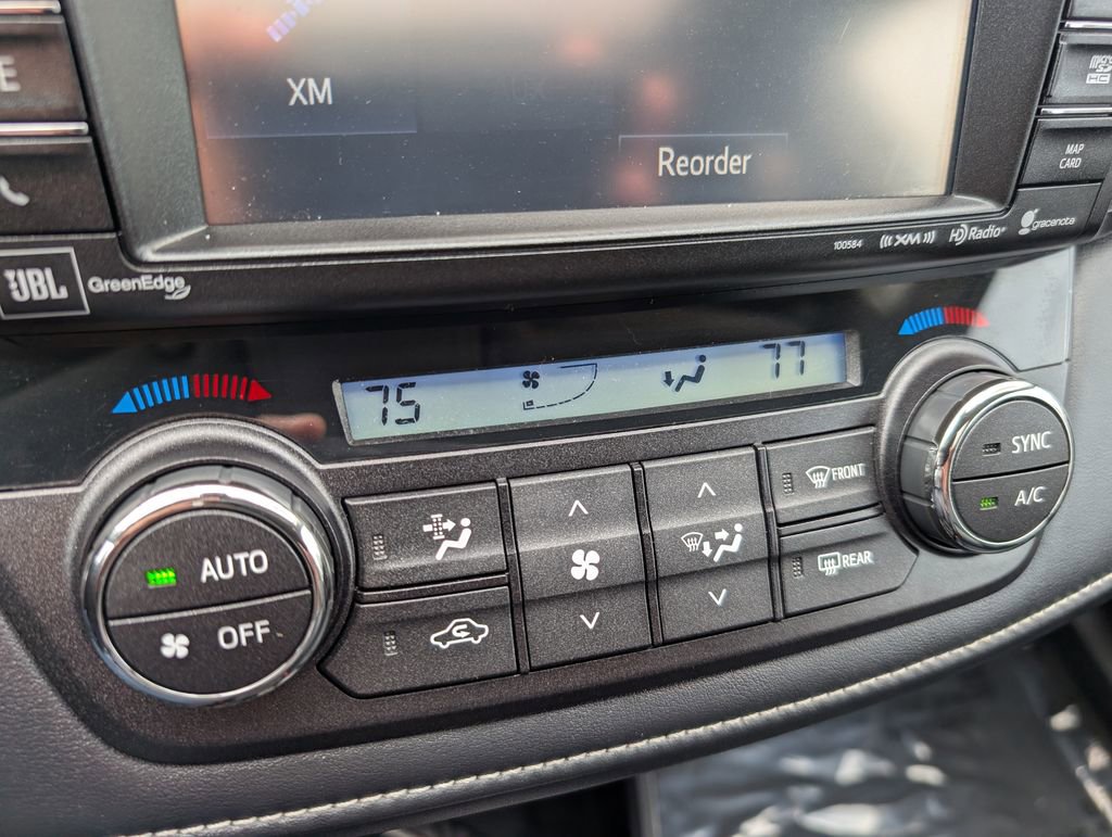 Used 2017 Toyota RAV4 Platinum AWD/4WD image 24