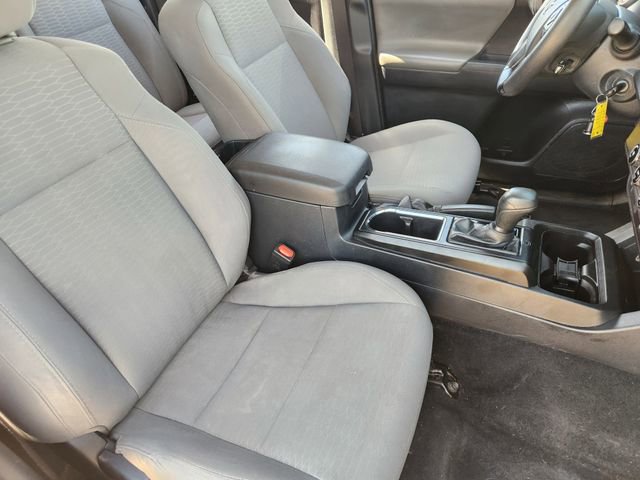 Used 2018 Toyota Tacoma SR w/ SR Convenience Package RWD image 10