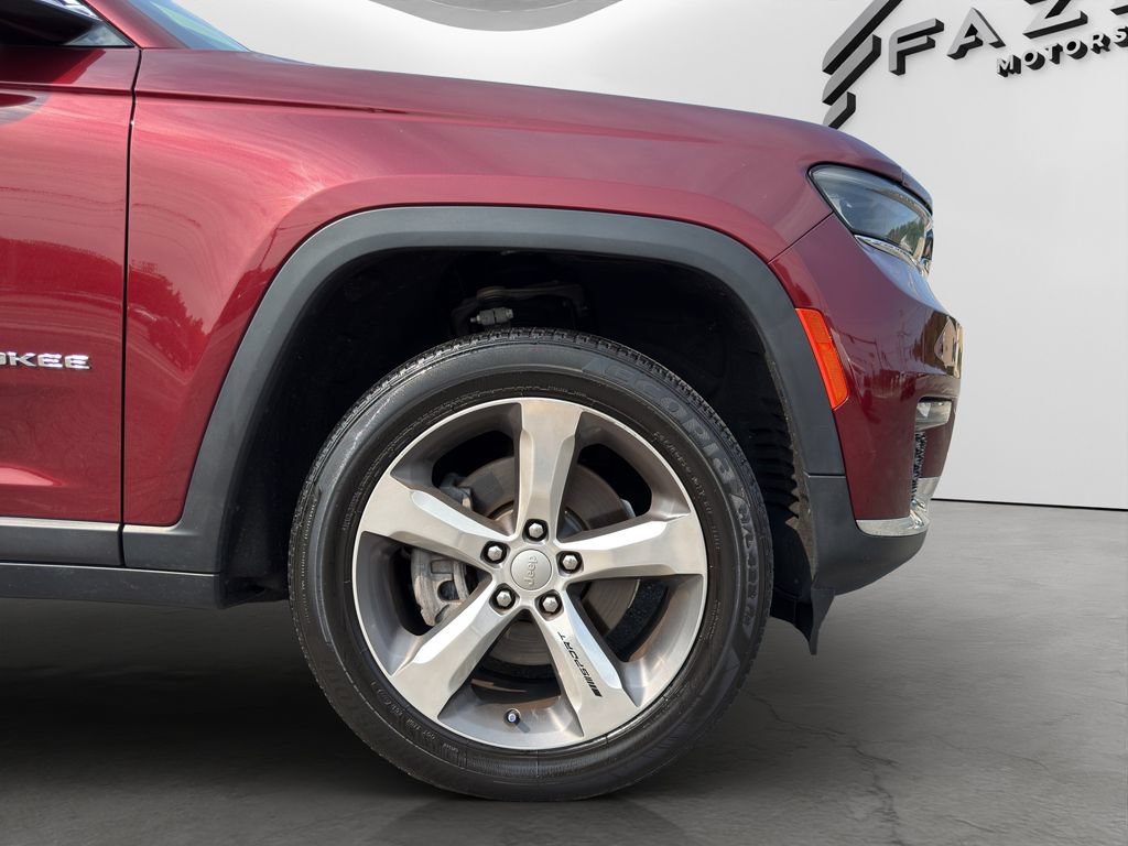 Used 2021 Jeep Grand Cherokee L Limited AWD/4WD image 23