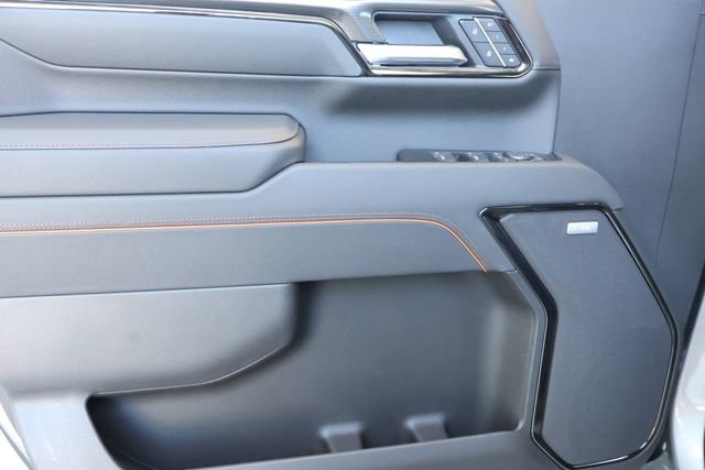 New 2026 GMC Sierra 2500 AT4 w/ AT4 Premium Plus Package image 13