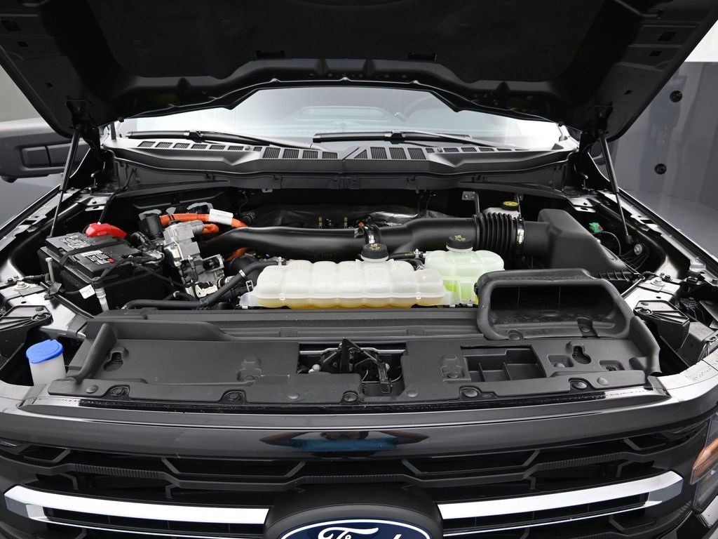 Certified 2024 Ford F150 XLT w/ Mobile Office Package image 29