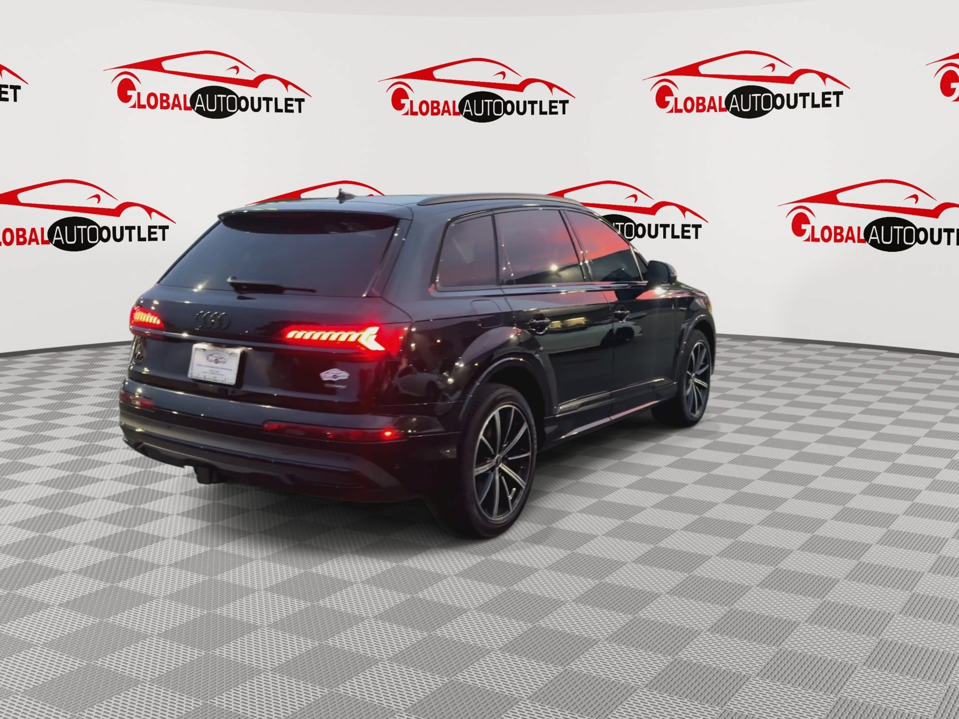 Used 2023 Audi Q7 3.0T Premium Plus AWD/4WD image 8