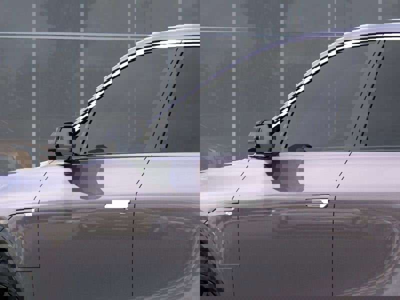 New 2025 Cadillac Lyriq Luxury image 12