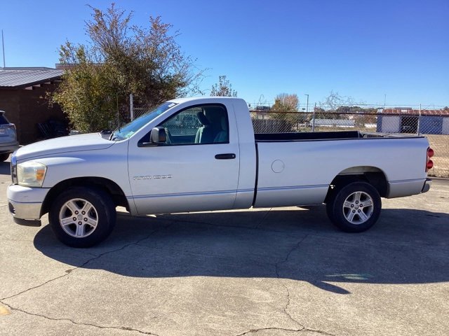 Used 2007 Dodge Ram 1500 Truck SLT image 4