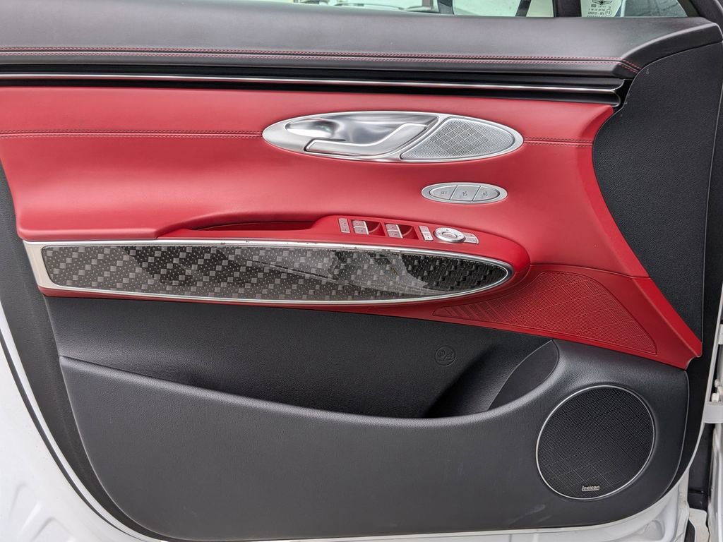 Used 2022 Genesis GV70 3.5T Sport w/ Sport Prestige Package image 9