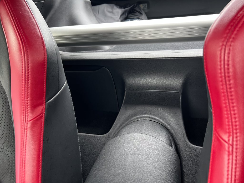 Used 2024 Nissan Z Performance w/ Floor Mat Package RWD image 12