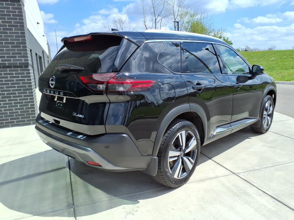 Used 2023 Nissan Rogue SL image 7