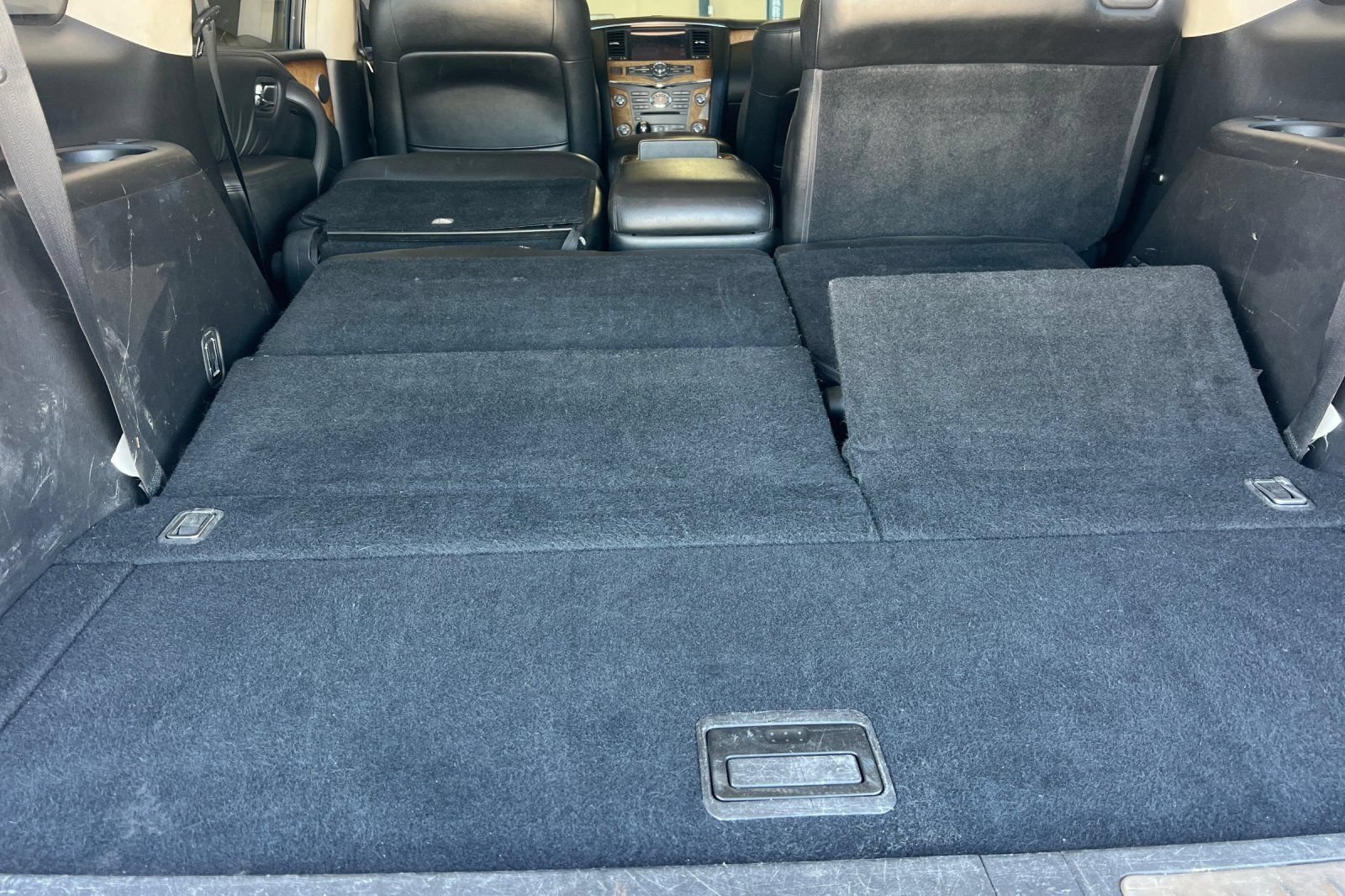 Used 2014 INFINITI QX80 4WD w/ Theater Package image 17