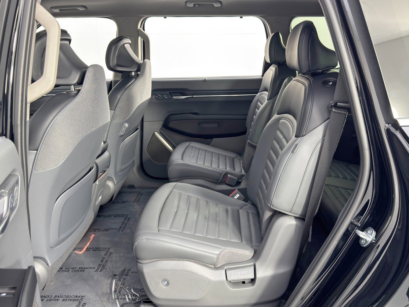 Used 2026 Kia EV9 Land image 45