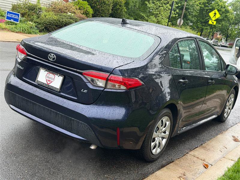 Used 2021 Toyota Corolla LE FWD image 7