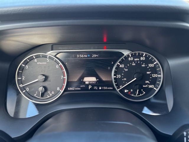 Used 2025 Nissan Rogue SV w/ SV Premium Package image 12