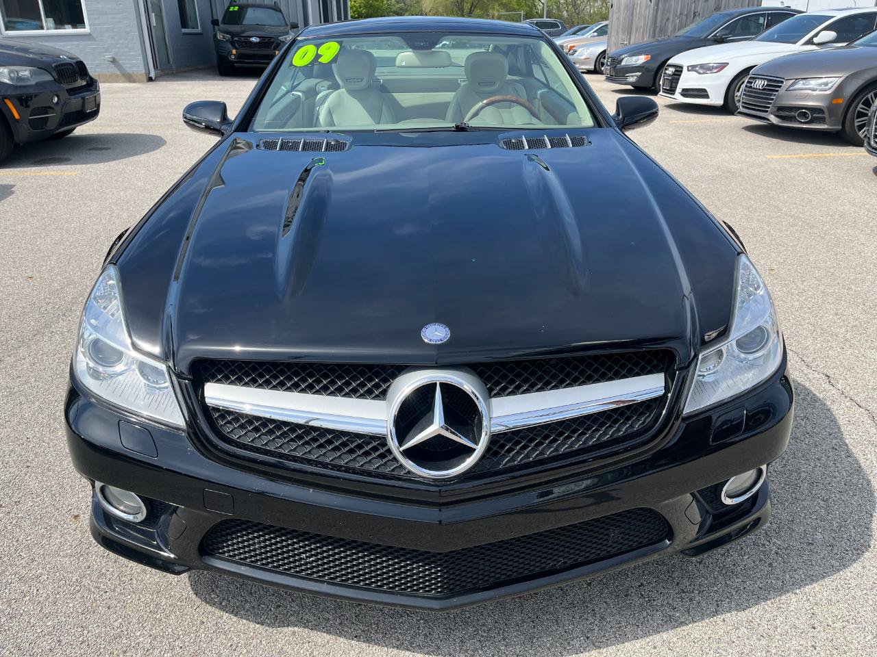 Used 2009 Mercedes-Benz SL 550 image 8