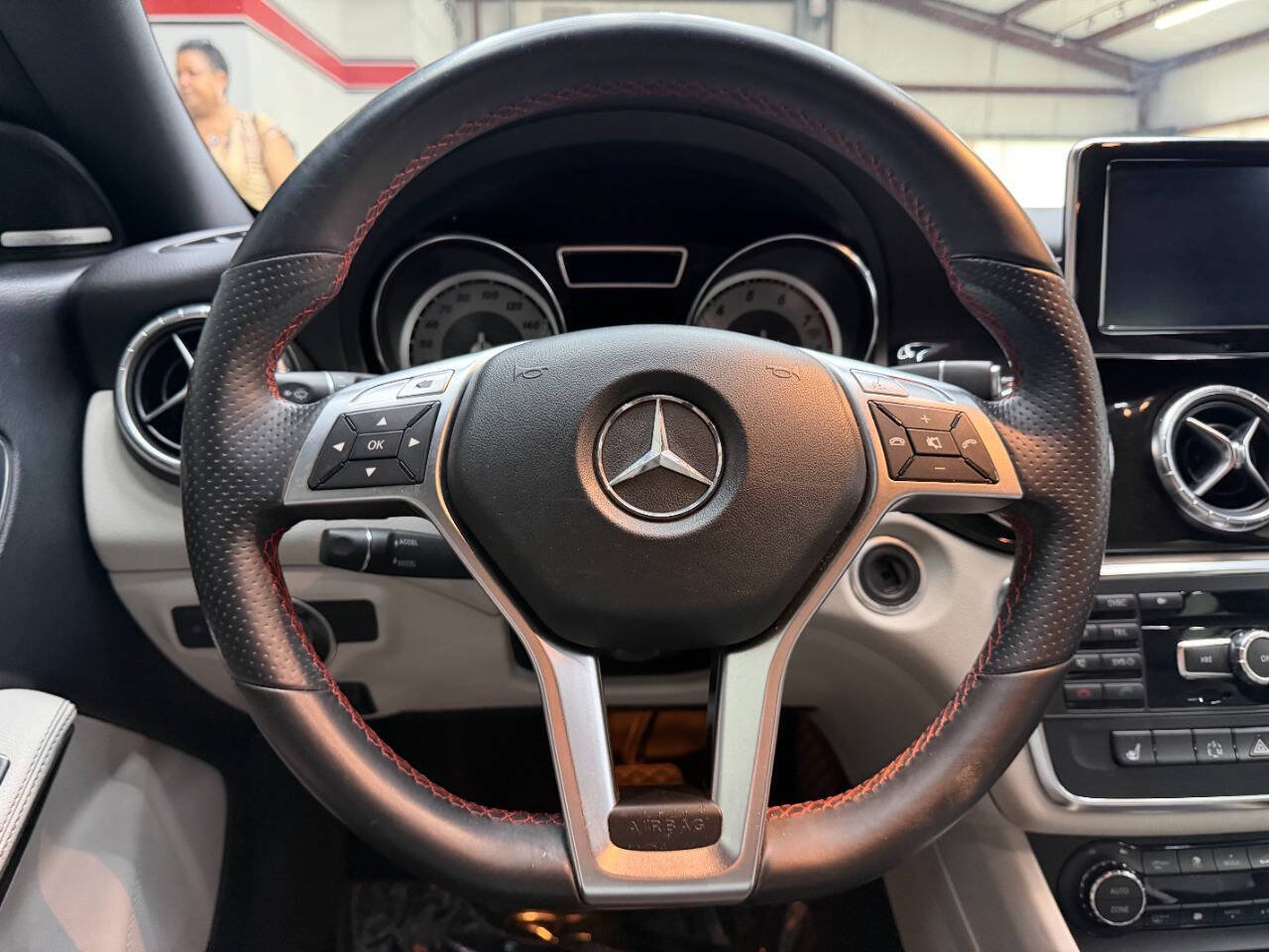 Used 2014 Mercedes-Benz CLA 250 image 22
