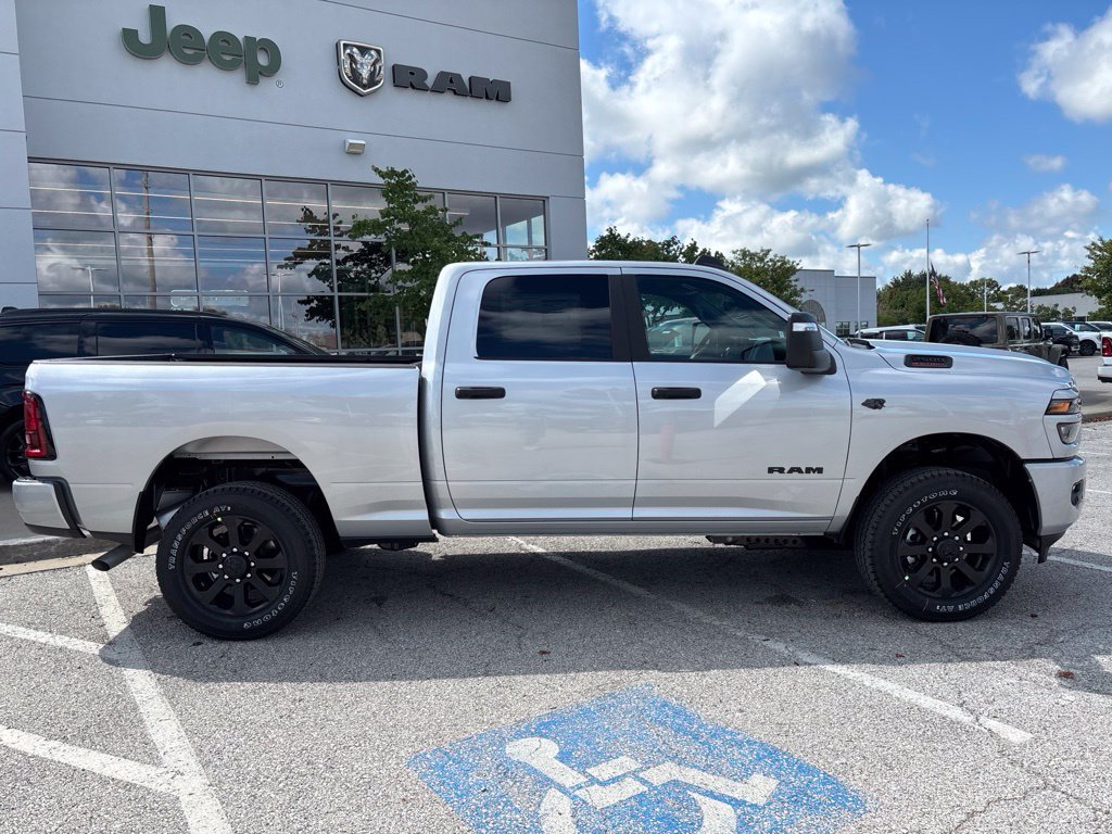 New 2027 RAM 2500 Big Horn AWD/4WD image 13