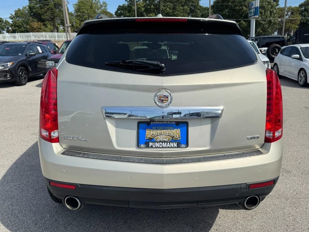 Used 2013 Cadillac SRX Luxury AWD/4WD image 4