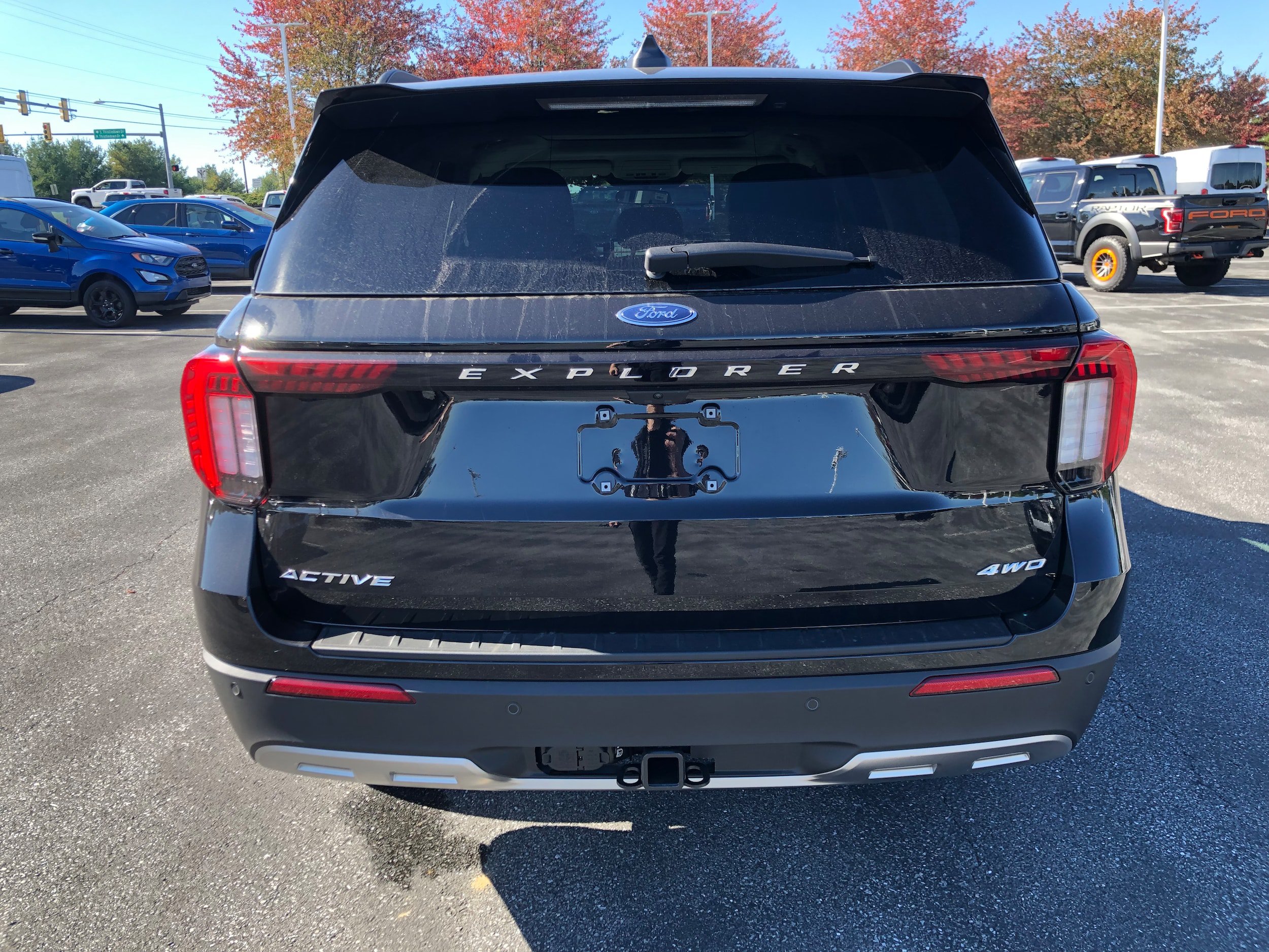 New 2026 Ford Explorer Active w/ Active Comfort Package AWD/4WD image 5