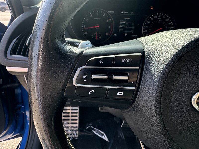 Used 2018 Kia Stinger GT2 AWD/4WD image 21
