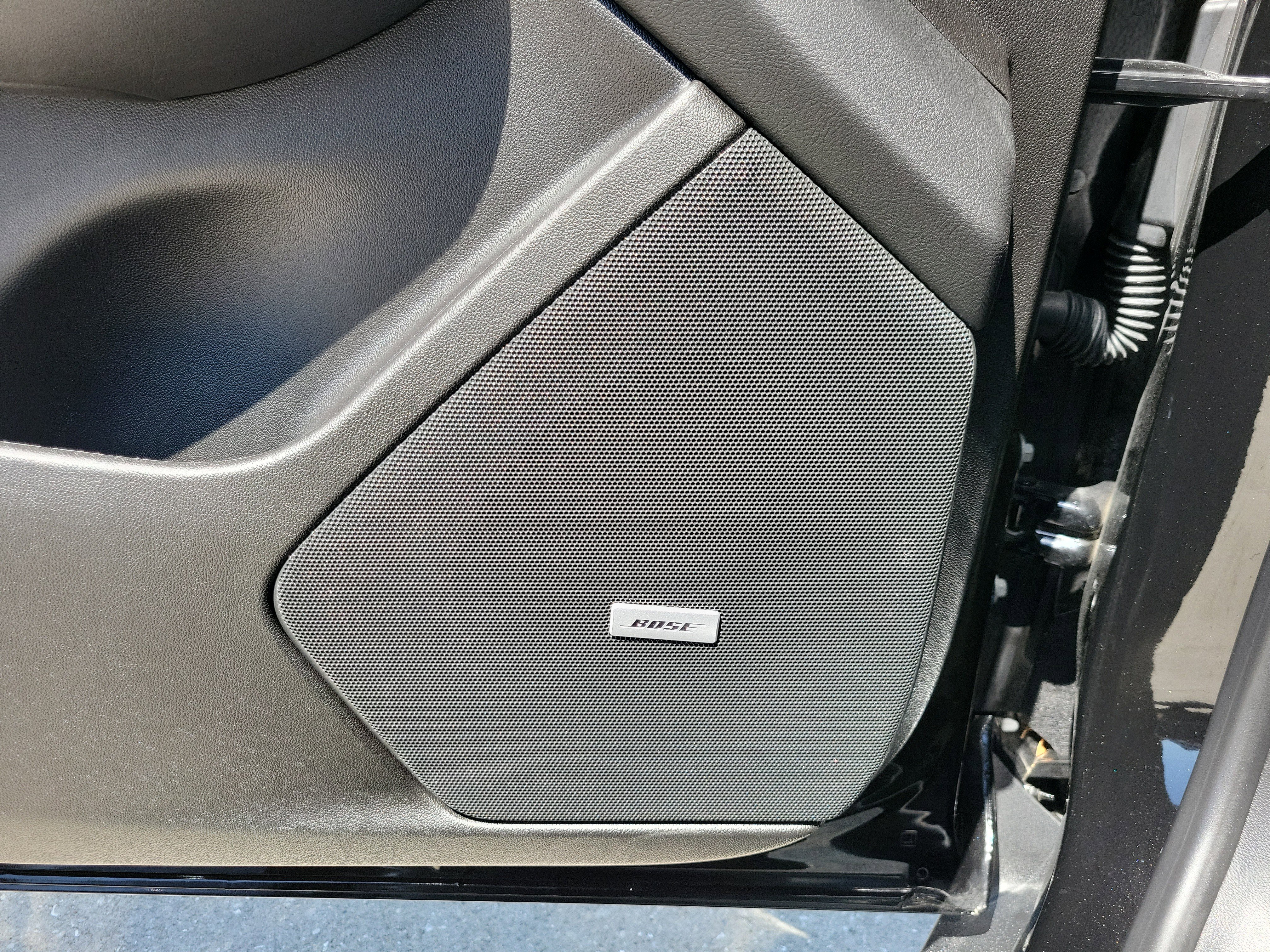 Certified 2025 Cadillac XT5 Premium Luxury w/ Technology Package image 18