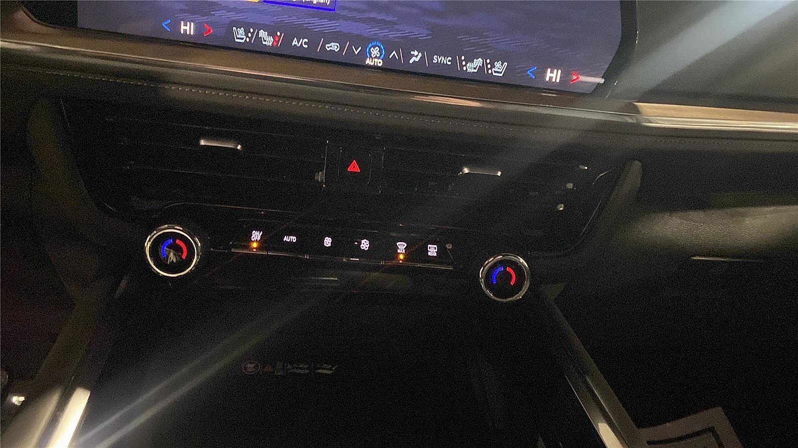 New 2025 Chevrolet Tahoe High Country image 17