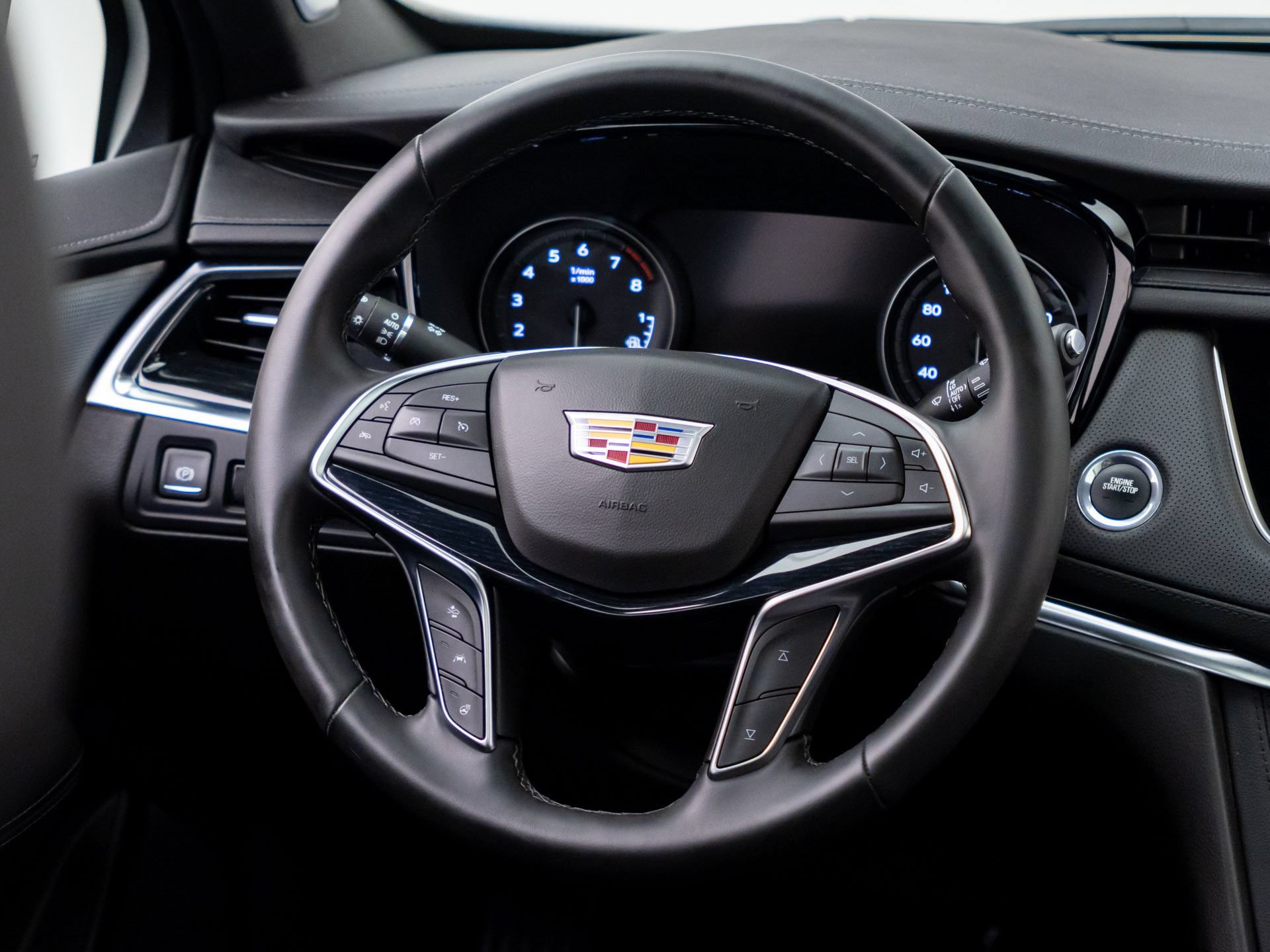 Certified 2026 Cadillac XT5 Premium Luxury w/ Driver Assist Package AWD/4WD image 12