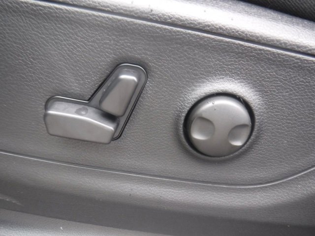 New 2026 RAM 1500 4x4 Crew Cab image 14